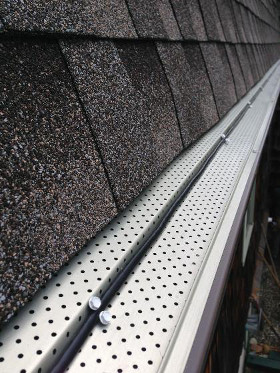Heating Cable installed in Gutter
